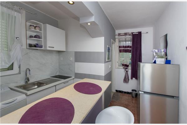 Apartment A2, for 3 persons