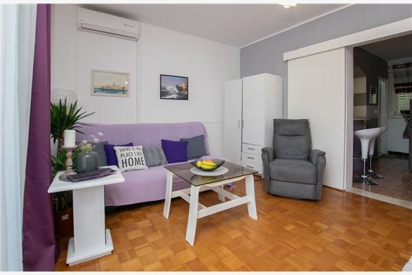 Apartment A2, for 3 persons