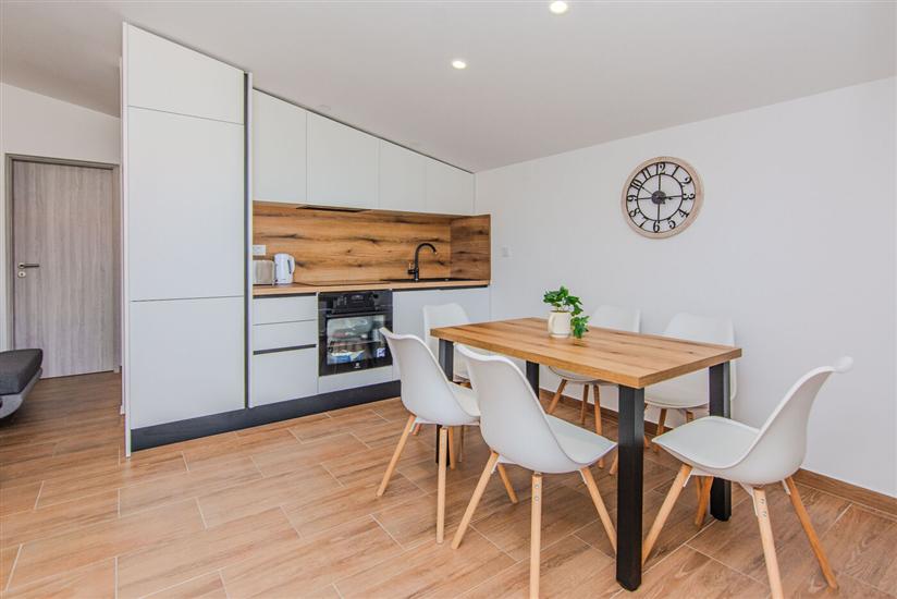 Apartment A2, for 4 persons