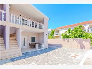 Apartments Mucaj Slatina - island Vir, Size 60.00 m2