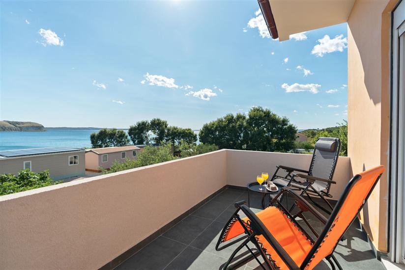 House Adriatic Blue Dream