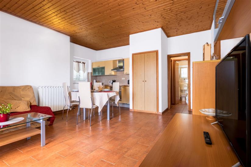 Apartment A2, for 3 persons
