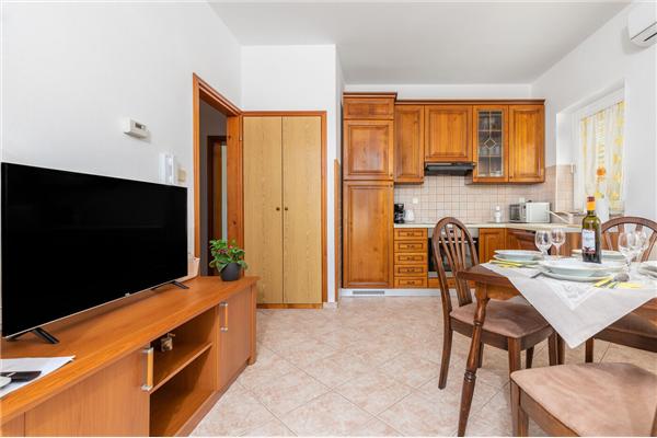 Apartment A3, for 5 persons
