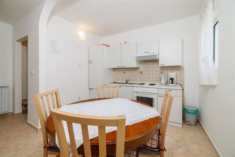 Apartment A5, for 3 persons