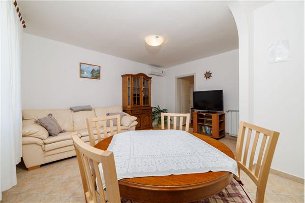 Apartment A5, for 3 persons