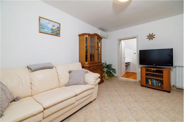 Apartment A5, for 3 persons