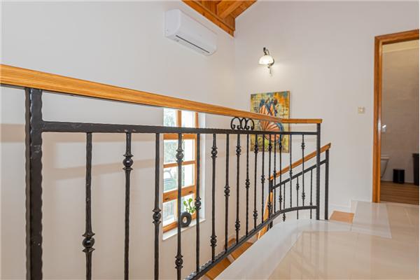 Kuća K1, za 6 osoba/e