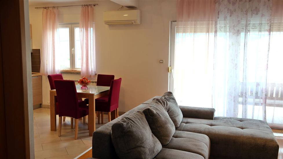 Apartment A1, for 4 persons