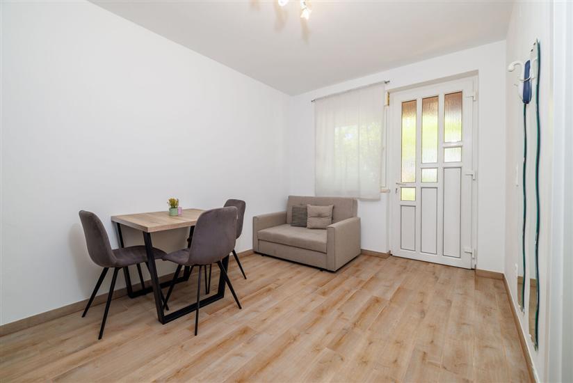 Apartment A1, for 3 persons