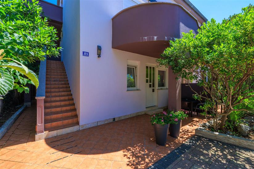 Apartment A1, for 3 persons