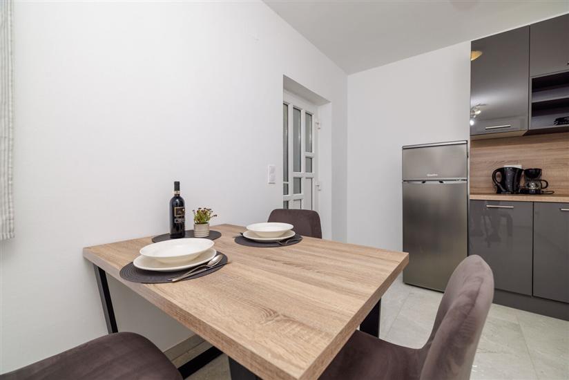 Apartment A2, for 3 persons