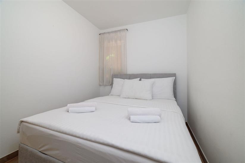 Apartment A2, for 3 persons