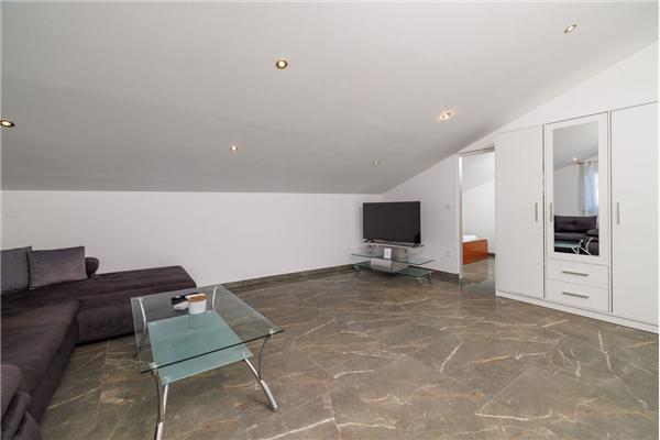 Apartment A4, for 4 persons