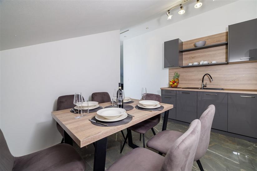 Apartment A4, for 4 persons