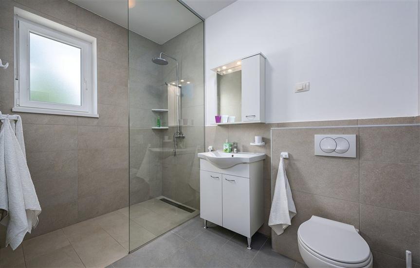 House K1, for 8 persons