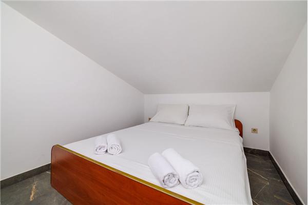 Apartment A4, for 4 persons