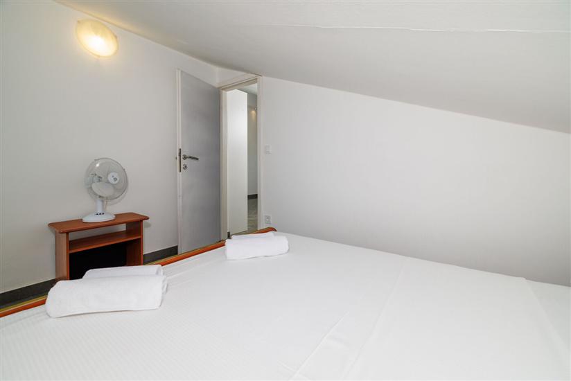 Apartment A4, for 4 persons