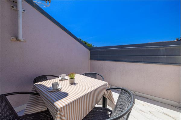 Apartment A4, for 4 persons