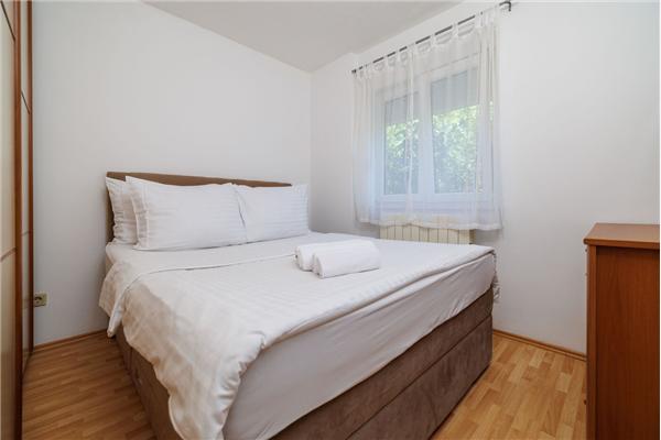 Apartment A5, for 5 persons