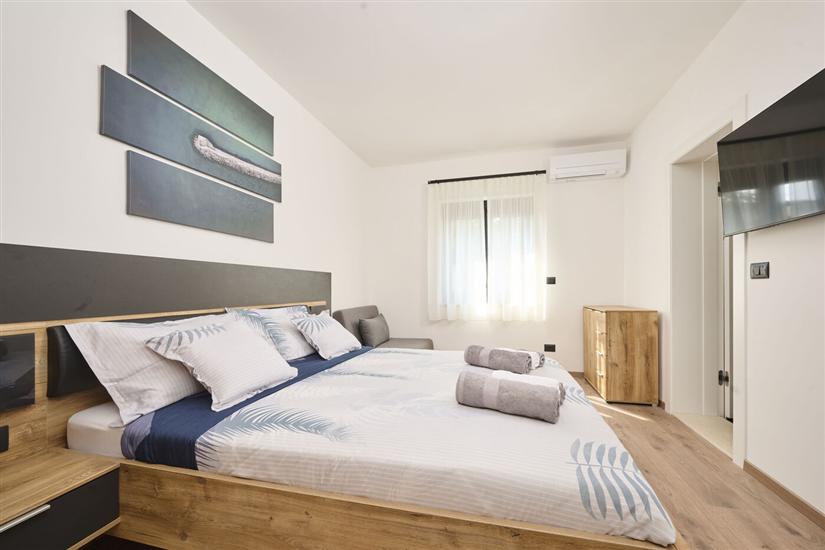 Apartment A1, for 11 persons