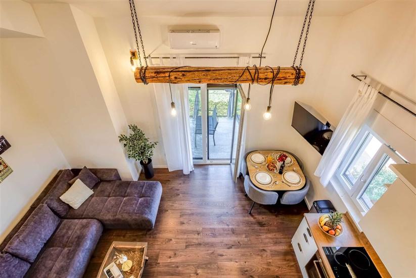 Apartment A1, for 4 persons