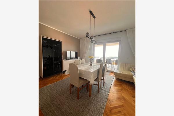 Apartment A2, for 6 persons