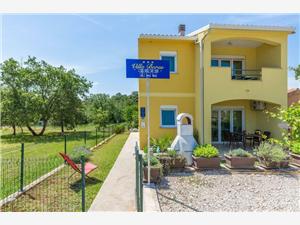 Apartments Rondine Karigador, Size 40.00 m2, Airline distance to town centre 500 m