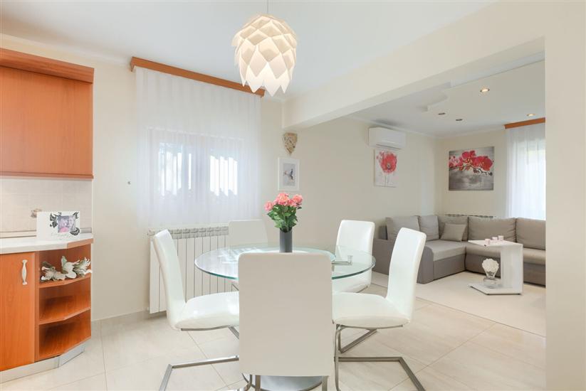 House K1, for 6 persons