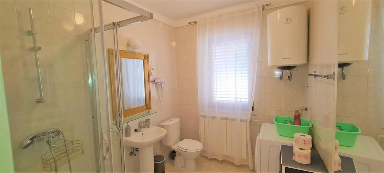 Apartment A1, for 6 persons