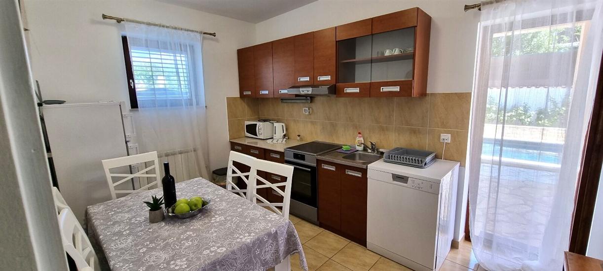Apartment A1, for 6 persons