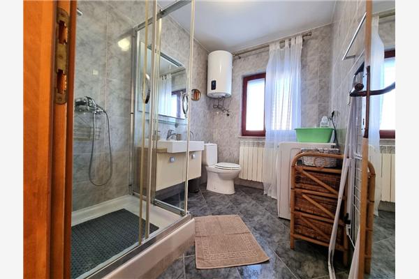 Apartment A2, for 6 persons