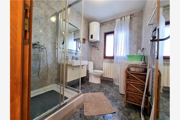 Apartment A2, for 6 persons