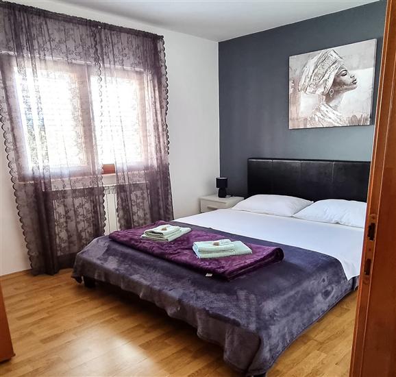 Apartment A2, for 6 persons