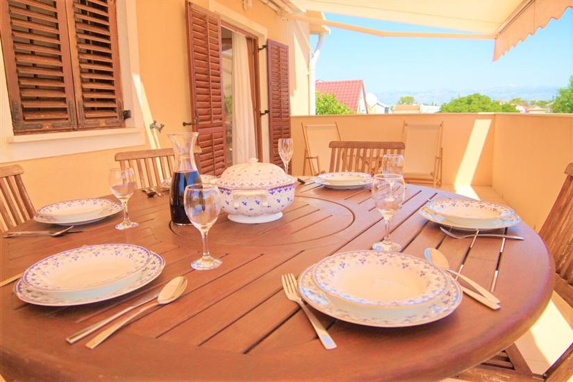 Apartment A2, for 6 persons