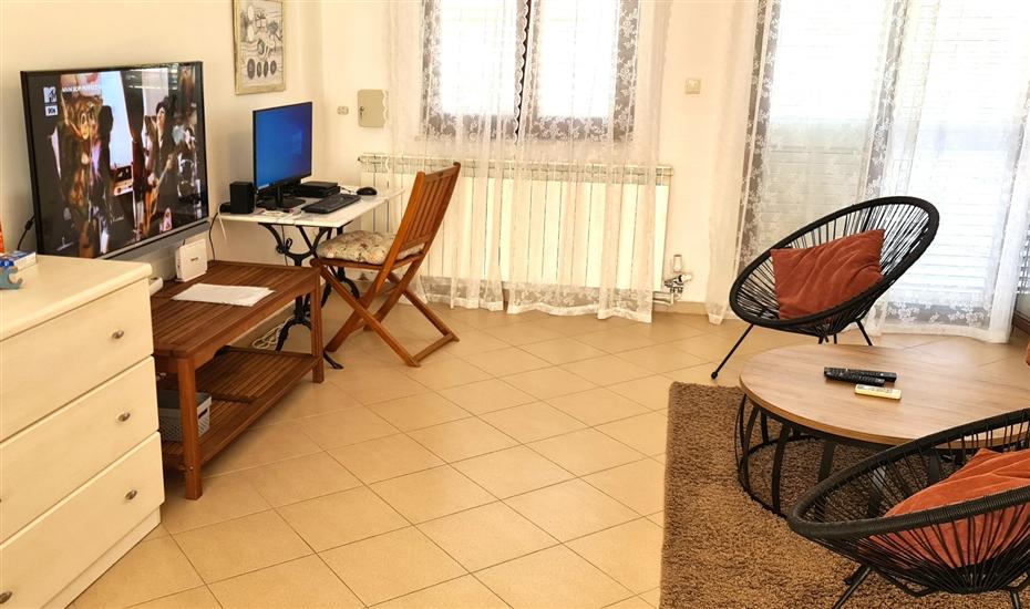 Apartment A2, for 6 persons