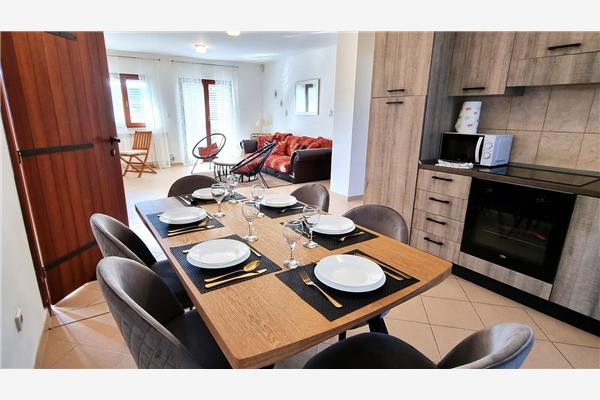 Apartment A2, for 6 persons