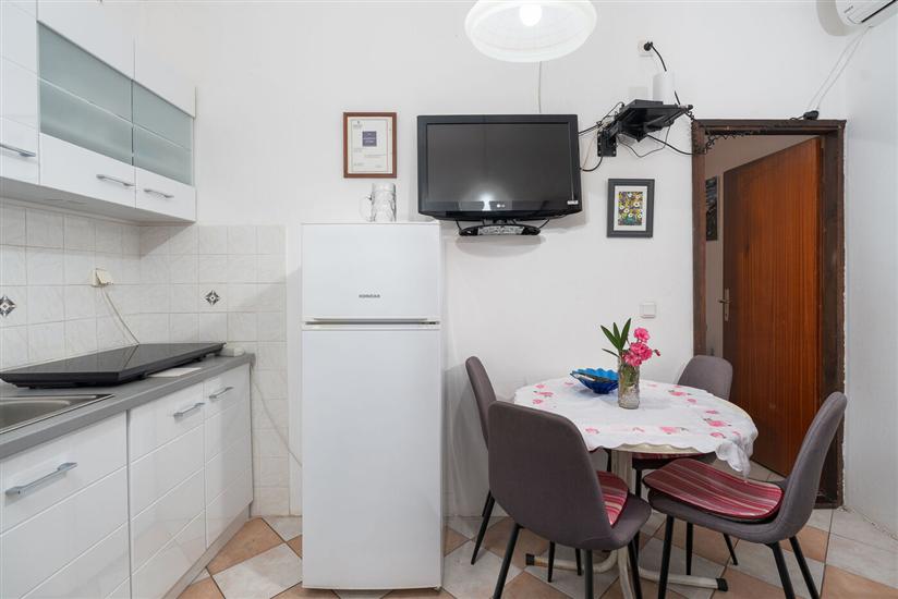Apartment A2, for 4 persons