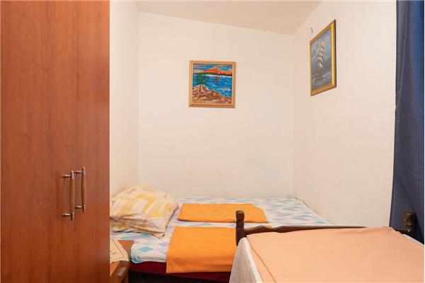 Apartment A2, for 4 persons