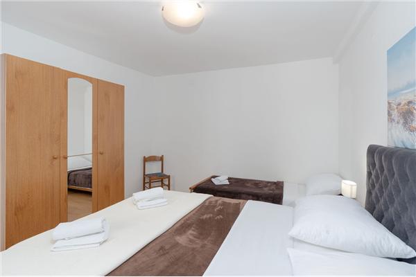 Apartment A1, for 3 persons