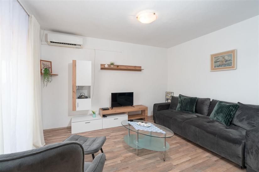 Apartment A2, for 4 persons