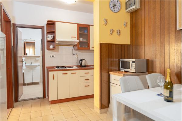 Apartment A2, for 4 persons