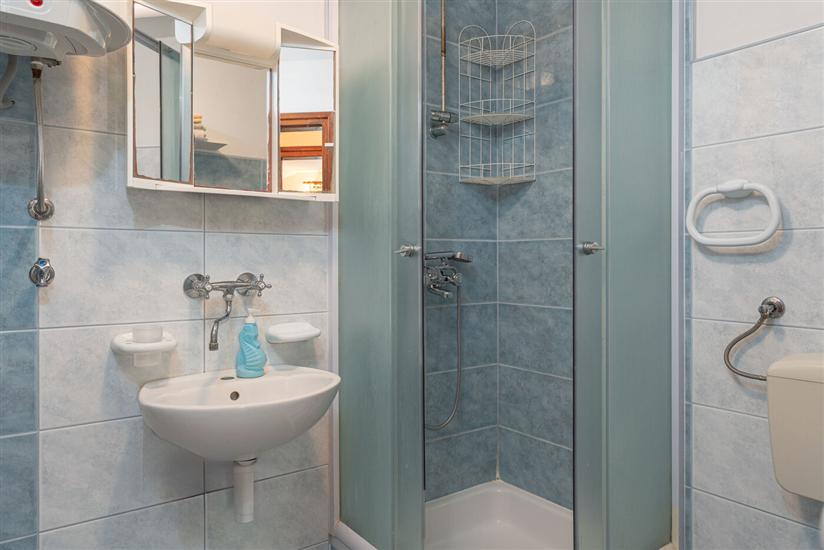 Apartman A2, na 5 osebe