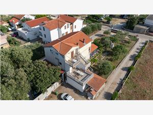 Apartment North Dalmatian islands,BookDarkoFrom 79 €