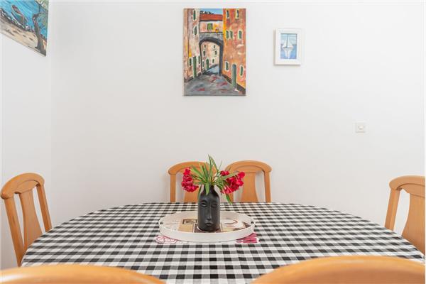 Apartment A1, for 4 persons