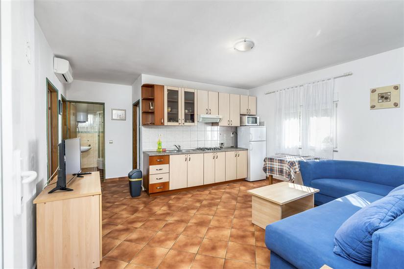 Apartment A2, for 6 persons