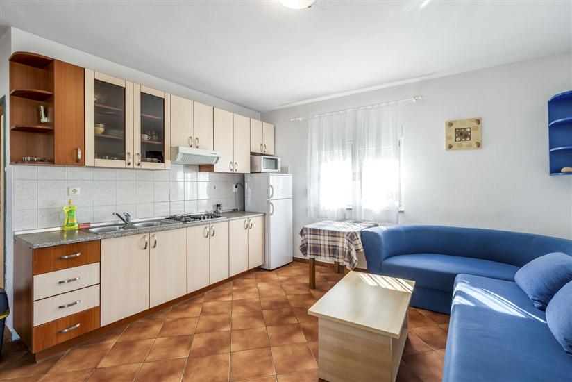 Apartment A2, for 6 persons