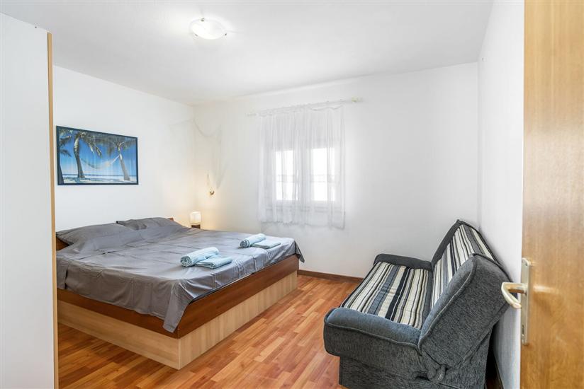 Apartment A2, for 6 persons