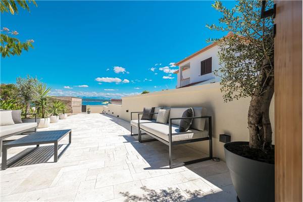 Apartment A1, for 6 persons