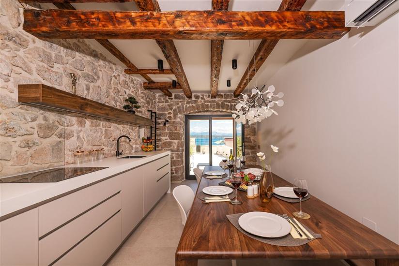 Apartment A1, for 6 persons