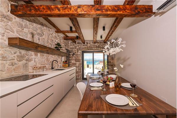 Apartment A1, for 6 persons